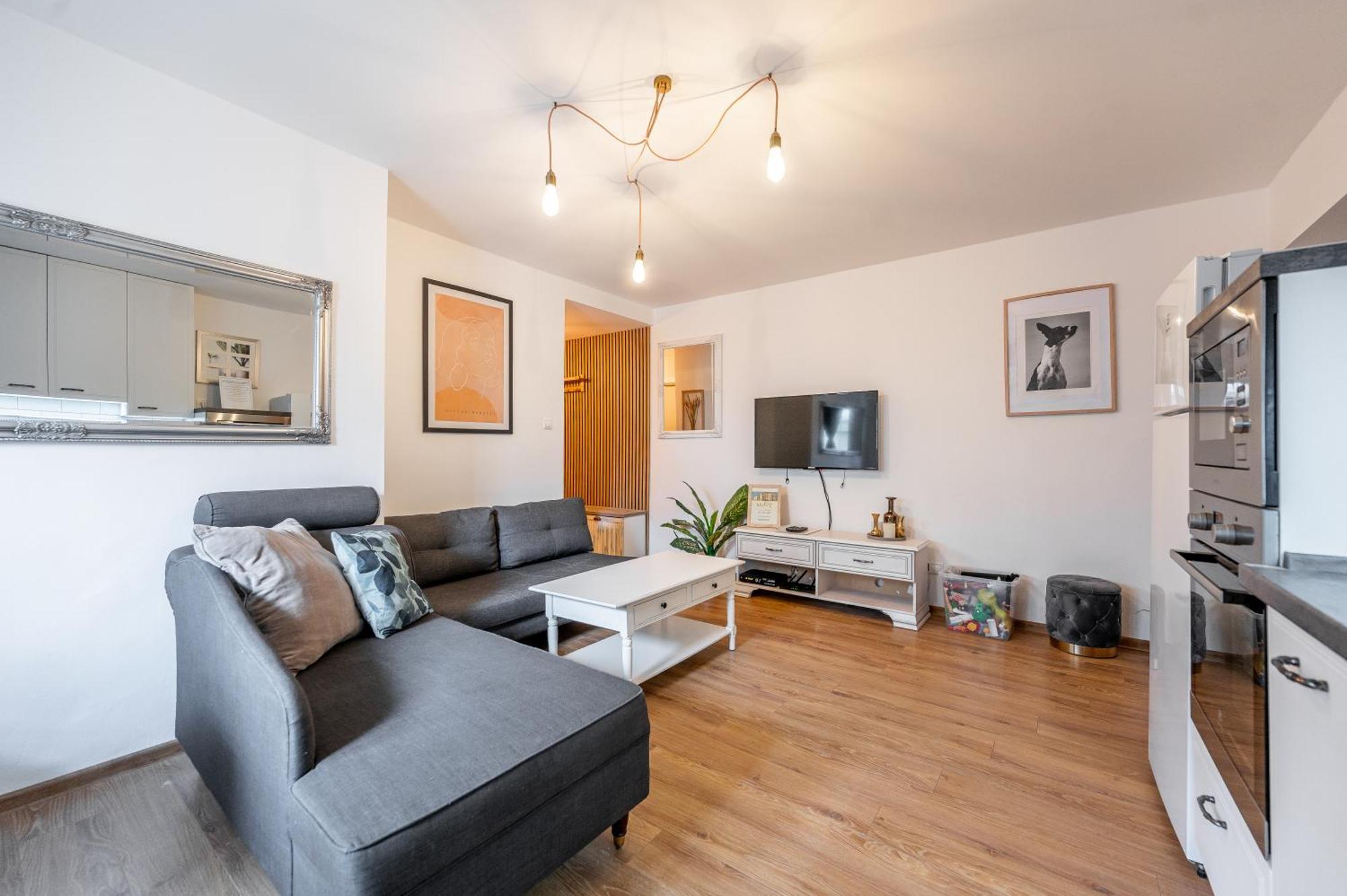 Blizko Stanice Apartment Kosice Center ภายนอก รูปภาพ